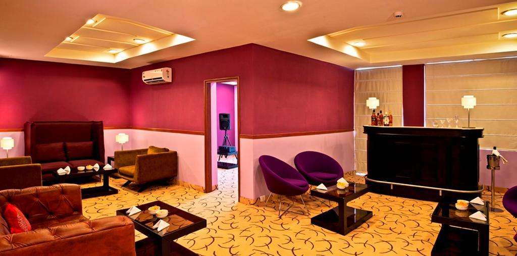 Red Fox By Lemon Tree Hotels, Bhiwadi Экстерьер фото