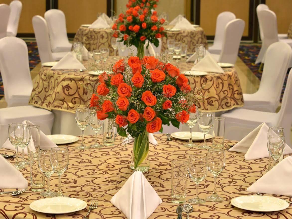 Red Fox By Lemon Tree Hotels, Bhiwadi Экстерьер фото